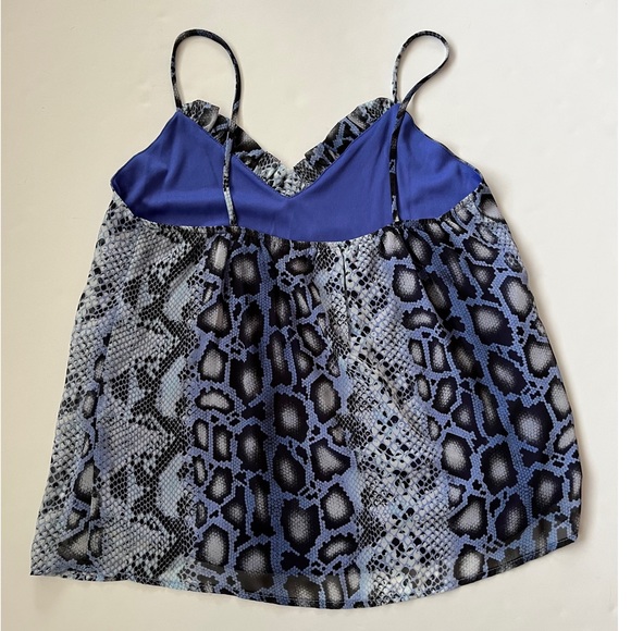 Adrienne Women’s Blue Leopard Print Spaghetti Strap Tank Top Size Small - Picture 5 of 6